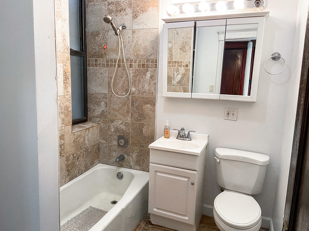 2151-57 W. Concord Pl. 2151 W. Concord Pl., Chicago, IL 60647 West Town - Leasing by Cross Street